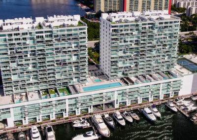 400 Sunny Isles